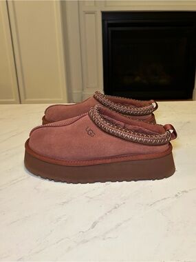 UGG Tasman Platform Slippers Womens 7 Pink/Suede Shearling Lined Tazz Style Cozy